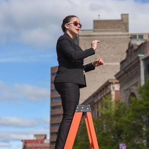 Meet your Posher, Carissa